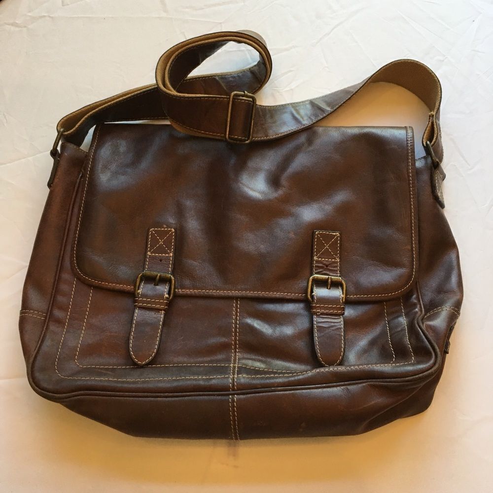 Fossil Satchel W Multiple Compartments & Organizer - image 1
